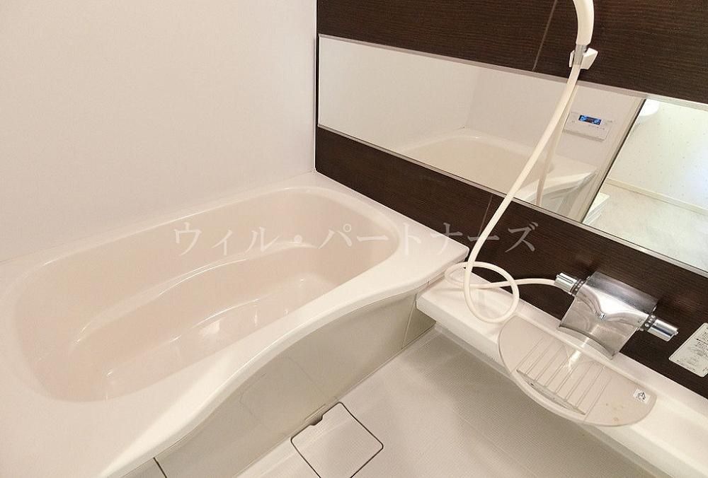 �y�o�X�z�@���Ԏ��A�ʏZ�ˉ摜�ł�