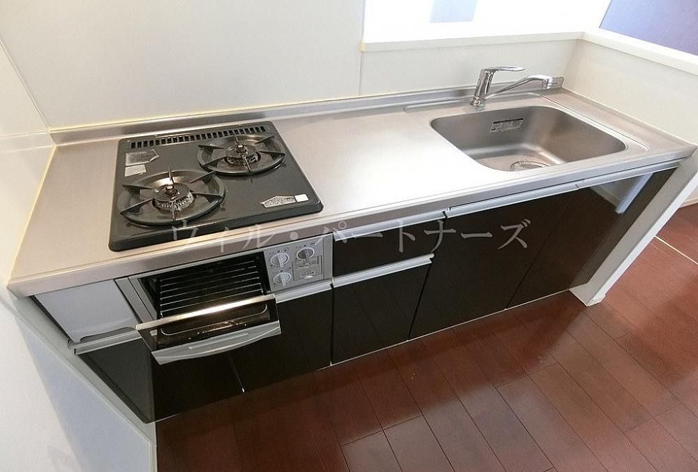 �y�L�b�`���z�@���Ԏ��A�ʏZ�ˉ摜�ł�