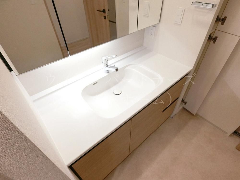 �y���ʏ��z�@���Ԏ���K�A�ʏZ�ˉ摜�ł�