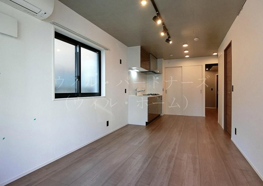 �y�����E���r���O�z�@���[���N���[�j���O�O�̎B�e�摜�ł�