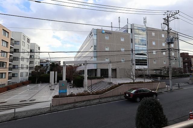 �y���]�z�@