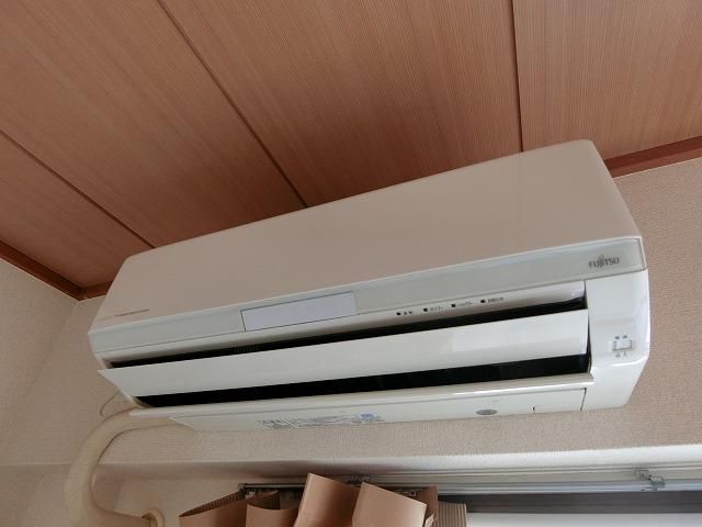 �y���̑��ݔ��z�@