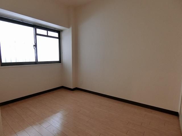 �y���̑������E�X�y�[�X�z�@