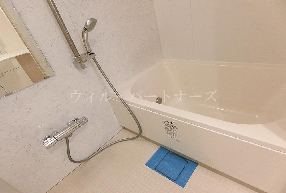 �y�o�X�z�@���Ԏ�蓯�d�l�A���E���]�^�C�v�̓����摜�ł�