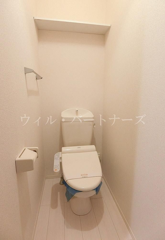 �y�g�C���z�@���Ԏ�蓯�d�l�A���E���]�^�C�v�̓����摜�ł�