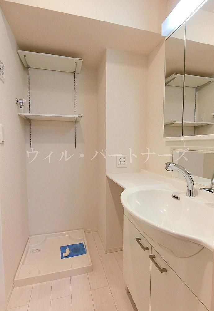 �y���ʏ��z�@���Ԏ�蓯�d�l�A���E���]�^�C�v�̓����摜�ł�