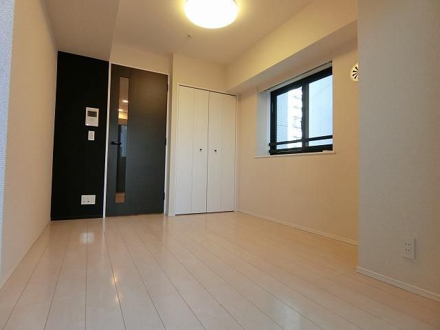 �y���̑������E�X�y�[�X�z�@