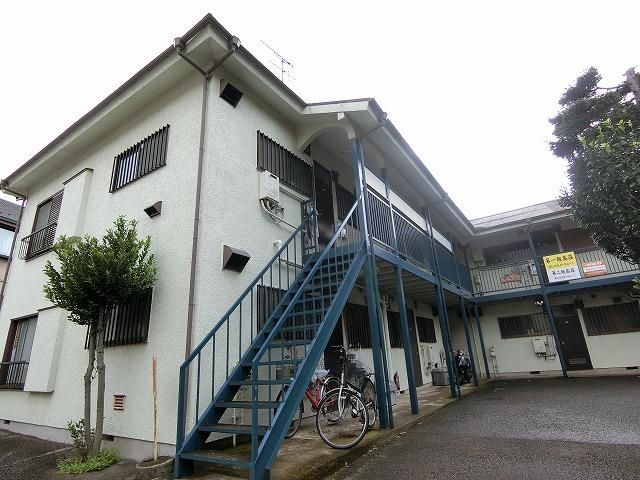 �y�G���g�����X�z�@