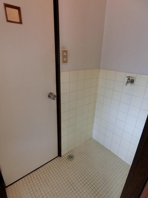 �y���̑��ݔ��z�@