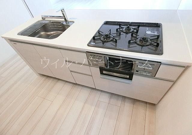 �y�L�b�`���z�@���Ԏ�蓯�d�l�A���E���]�^�C�v�̓����摜�ł�