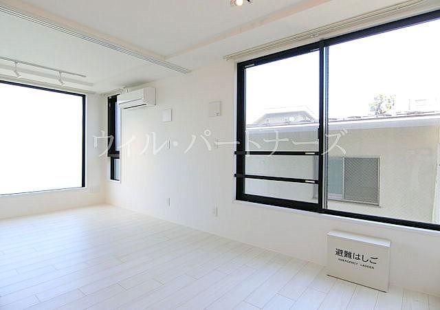 �y���̑������E�X�y�[�X�z�@���Ԏ�荶�E���]�^�C�v/�ʏZ�ˉ摜