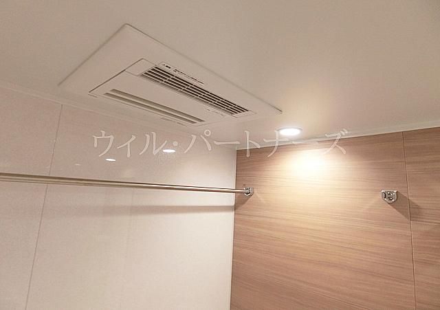 �y�o���R�j�[�z�@���Ԏ��A�ʏZ�ˉ摜�ł�/�Q�l