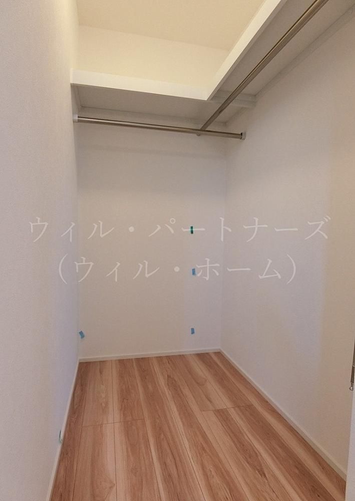 �y���[�z�@���Ԏ�蓯�d�l�A���E���]�^�C�v�̓����摜�ł�