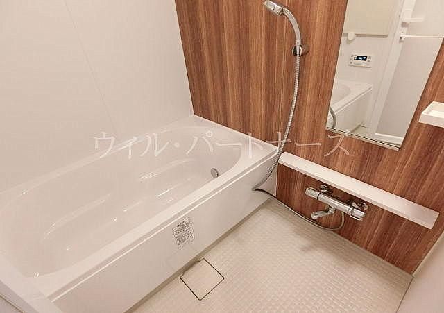【バス】　追い焚き機能に浴室乾燥機能付き！