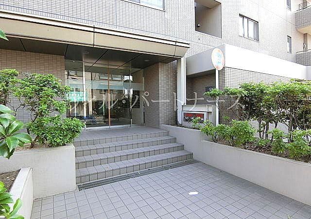 �y���̑��z�@�G���g�����X