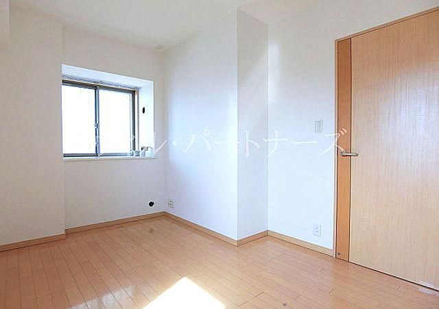 �y���̑������E�X�y�[�X�z�@���Ԏ��ʏZ�ˁA�N���[�j���O�O�摜�ł�