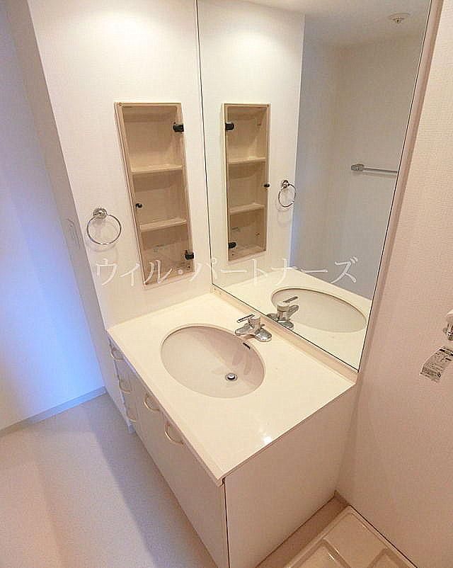 �y���ʏ��z�@���Ԏ��ʏZ�ˁA�N���[�j���O�O�摜�ł�