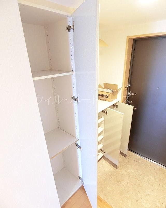 �y���[�z�@���Ԏ��ʏZ�ˁA�N���[�j���O�O�摜�ł�