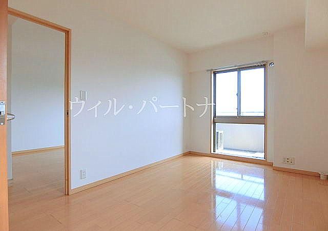 �y���̑������E�X�y�[�X�z�@���Ԏ��ʏZ�ˁA�N���[�j���O�O�摜�ł�