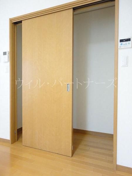 �y���[�z�@���r���O���[