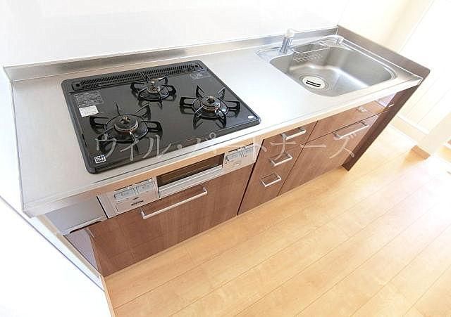 �y�L�b�`���z�@3���R�����ɃO�����t���L�b�`��