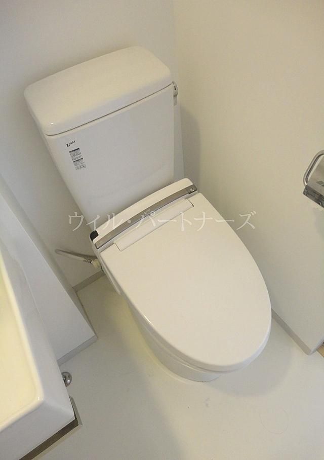 【トイレ】　洗浄機能付きトイレ