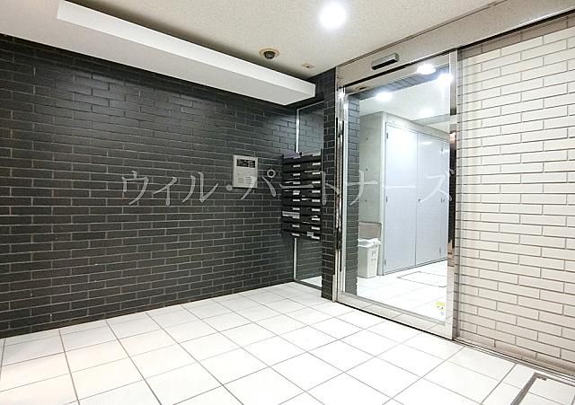 �y�Z�L�����e�B�z�@�I�[�g���b�N�Ή��G���g�����X