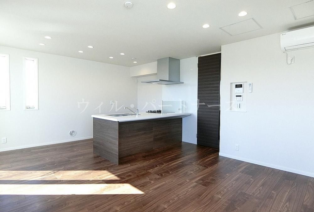 �y�����E���r���O�z�@�ڍׂ͂��C�y�ɂ��⍇����������